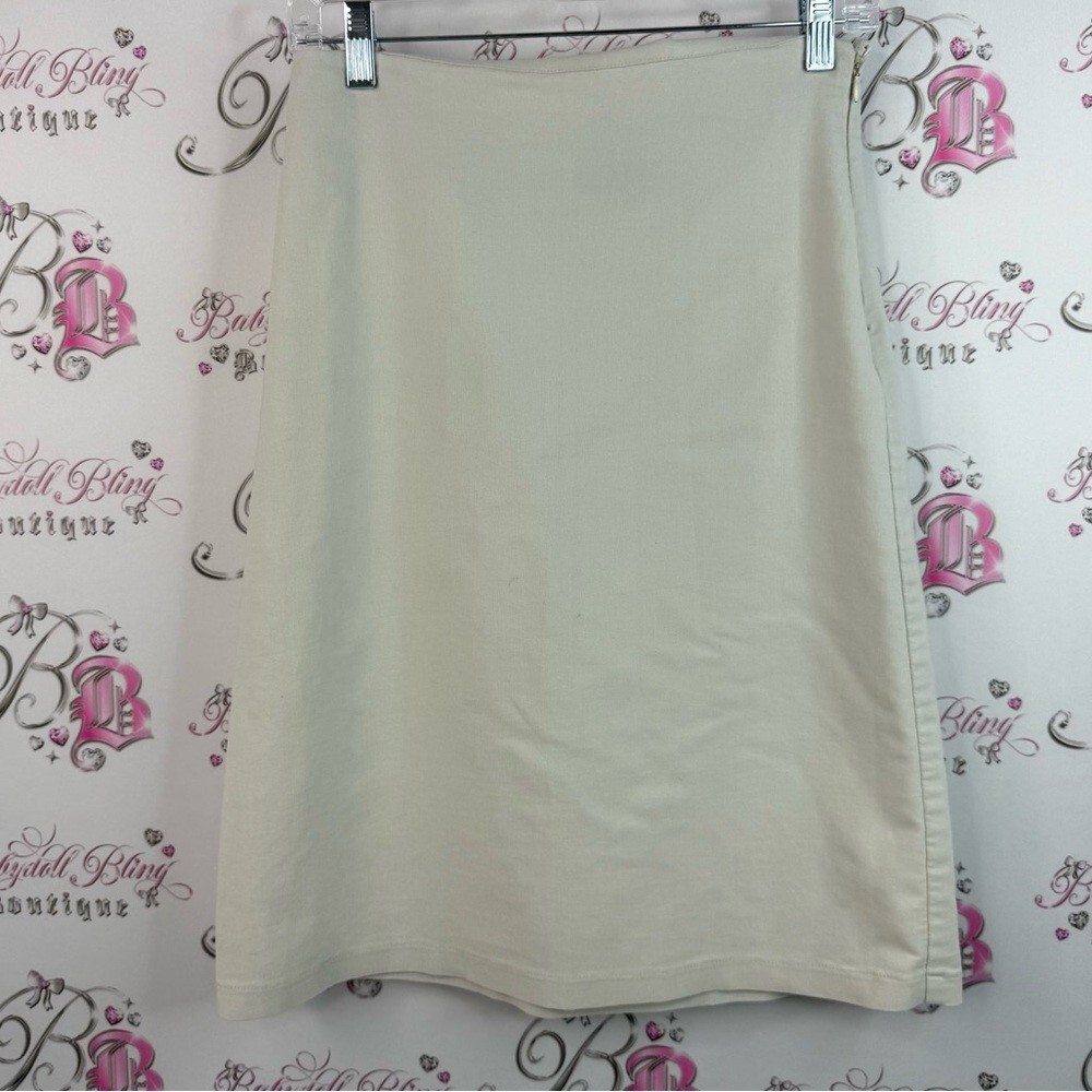 i.l.u skirt Cream white Y2K A-Line Skirt — Classic Everyday Style